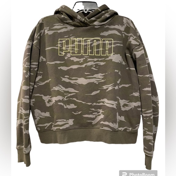 Puma Tops - Puma camo hoodie sweatshirt size Small